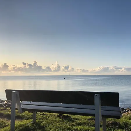 Fairschlafen Boutique Dreitbett Kapitaenszimmer 0-17 Mit Terasse, Sauna, Fitness نوستاد ان هولستن